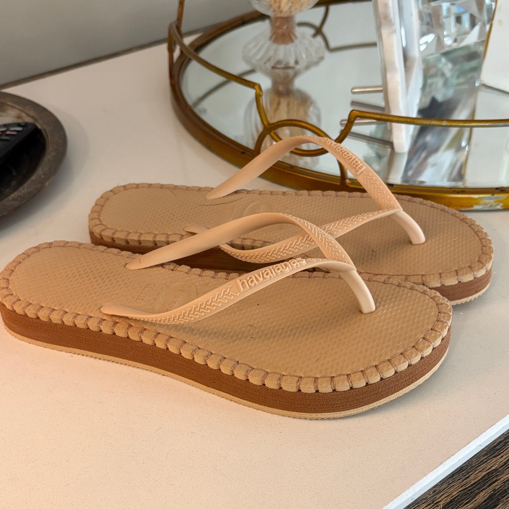 Havaianas Women's Slim Platform Loop Flip Flops